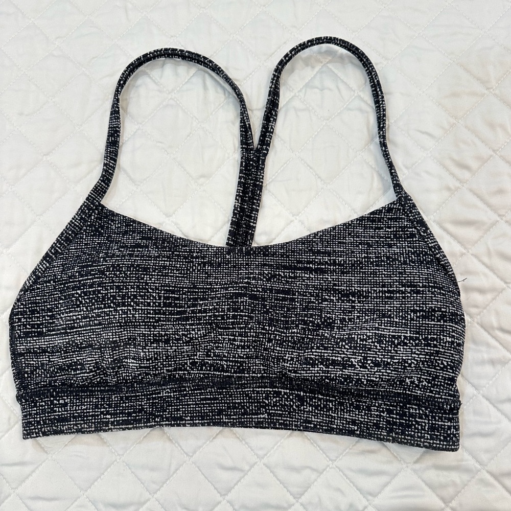 Lululemon Black and White Seamless Sports Bra